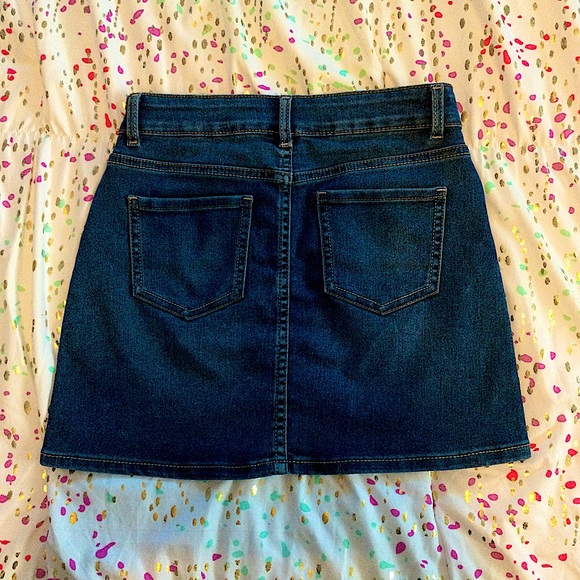 Girls Denim Skirt - Picture 3 of 6